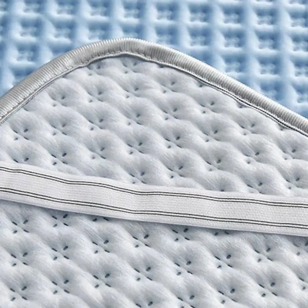 Matelas Rafraîchissant en Soie Glacée – Tapis de Lit Respirant, Lavable et Doux pour la Peau